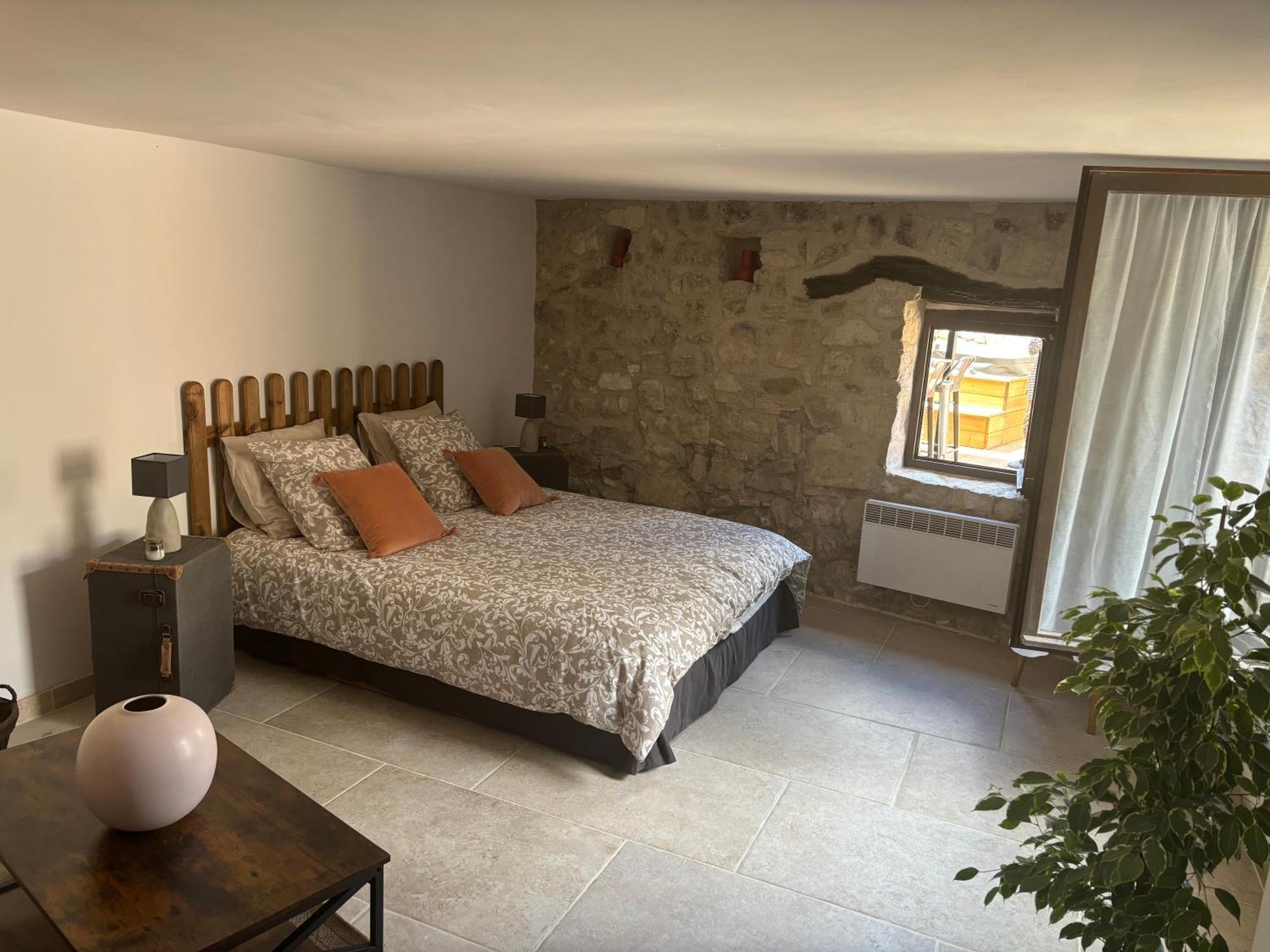 Chez Daniele Chambre Avec Jacuzzi Et Terrasse Privee Murs  Екстер'єр фото